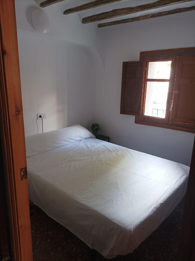 El Albergue Cirat المظهر الخارجي الصورة